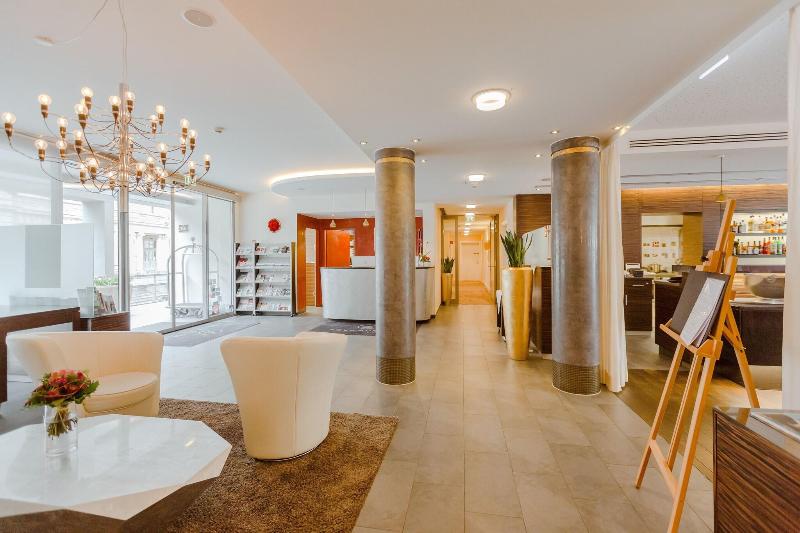Suitenhotel Aqua Aurelia - Lobi