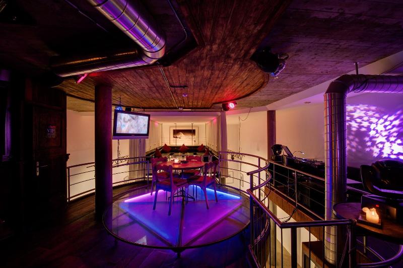 Backstage Boutique-Hotel - Bar