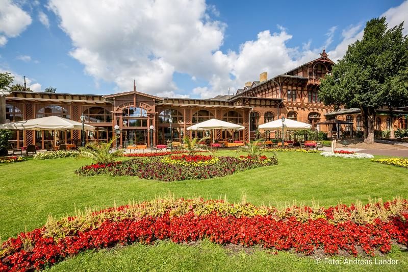 Dorint Herrenkrug Parkhotel Magdeburg - Teras