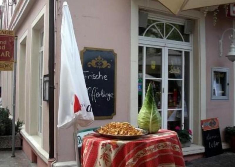 Am Friedrichsbad - Genel