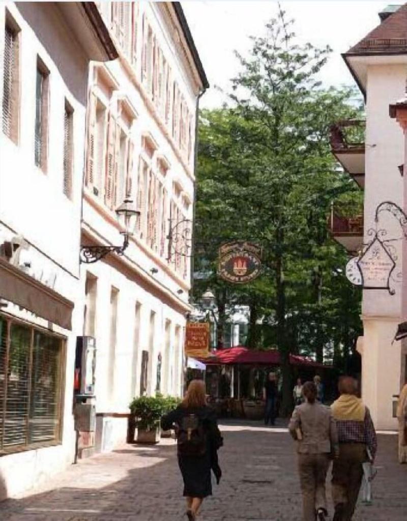 Am Friedrichsbad - Genel