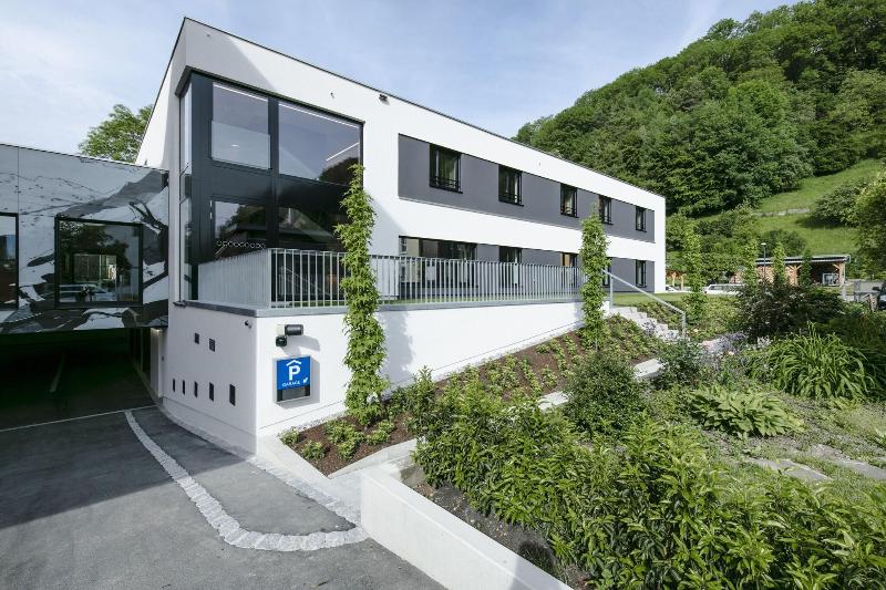 Montfort - das Hotel - Genel