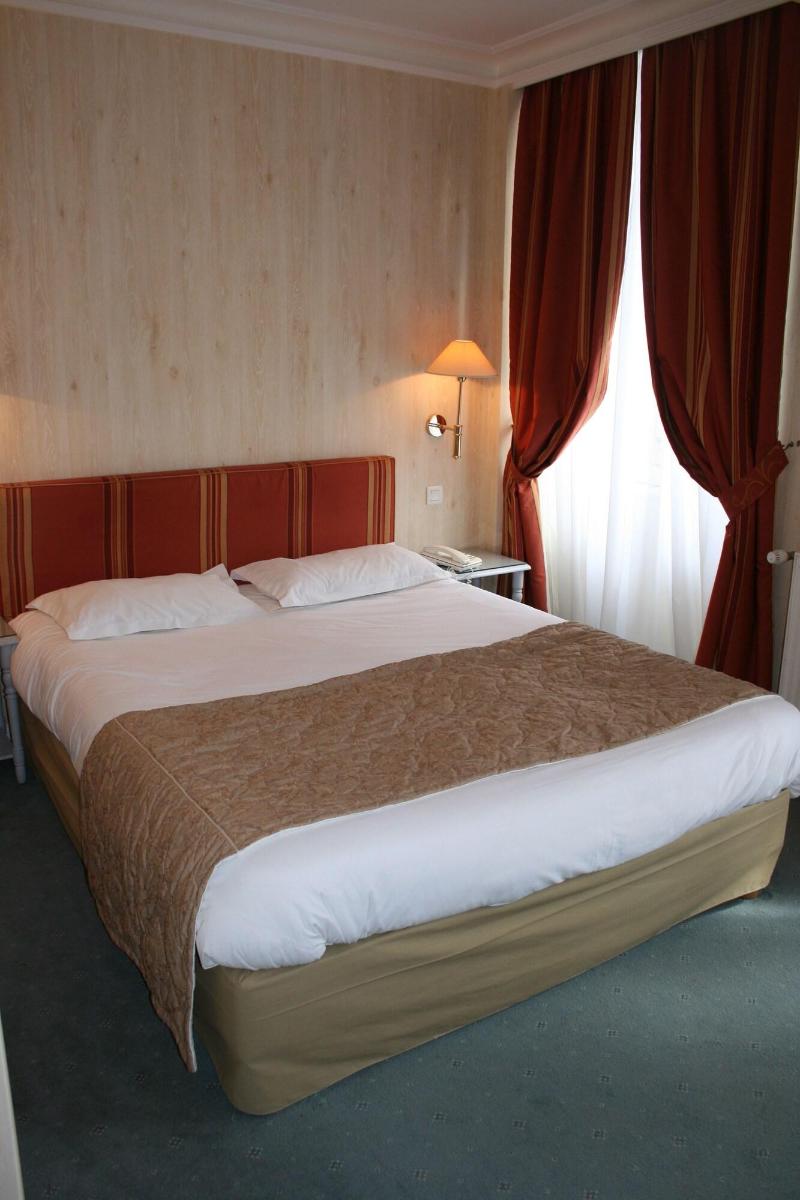Hôtel Le D'Avaugour - Logis - Oda