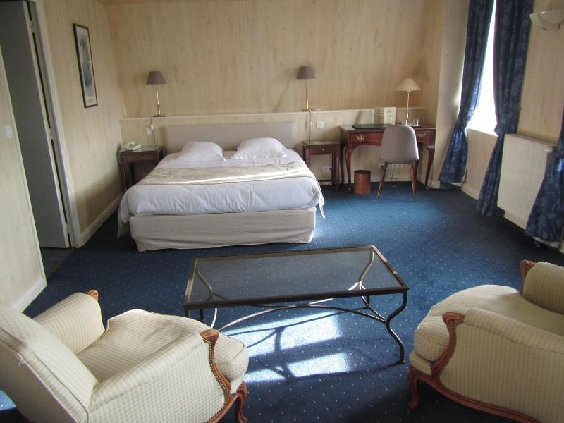 Hôtel Le D'Avaugour - Logis - Oda