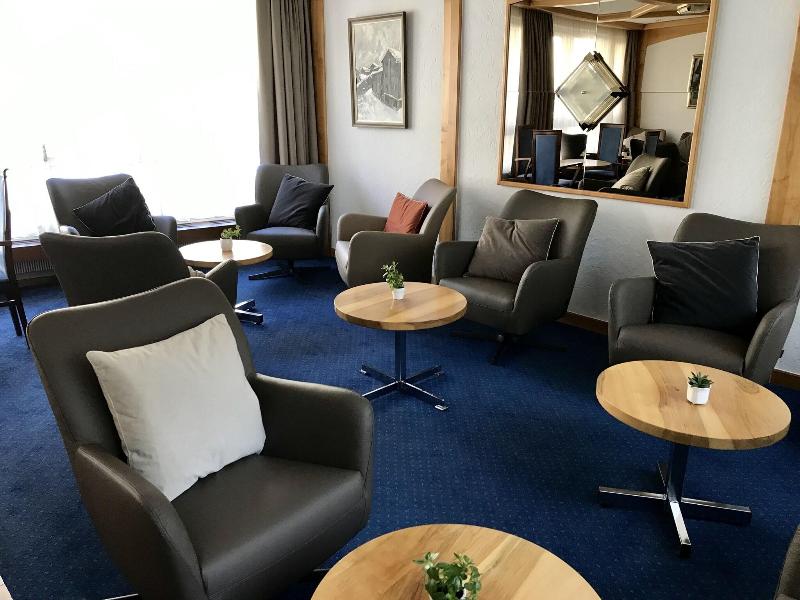 Hotel Parnass - Lobi