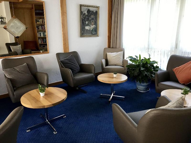 Hotel Parnass - Lobi