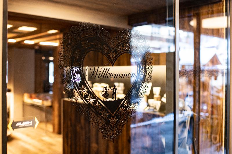 Hotel Daniela Zermatt - Lobi