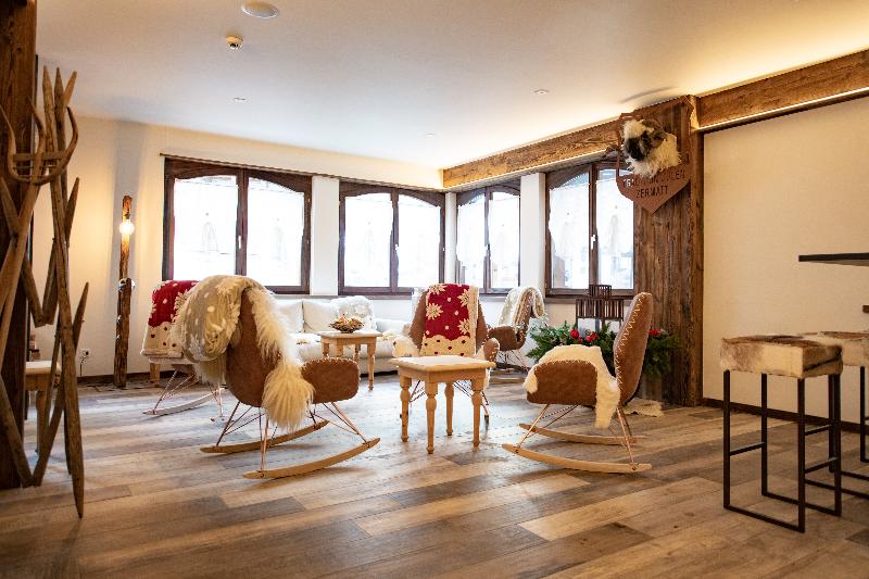 Hotel Daniela Zermatt - Lobi