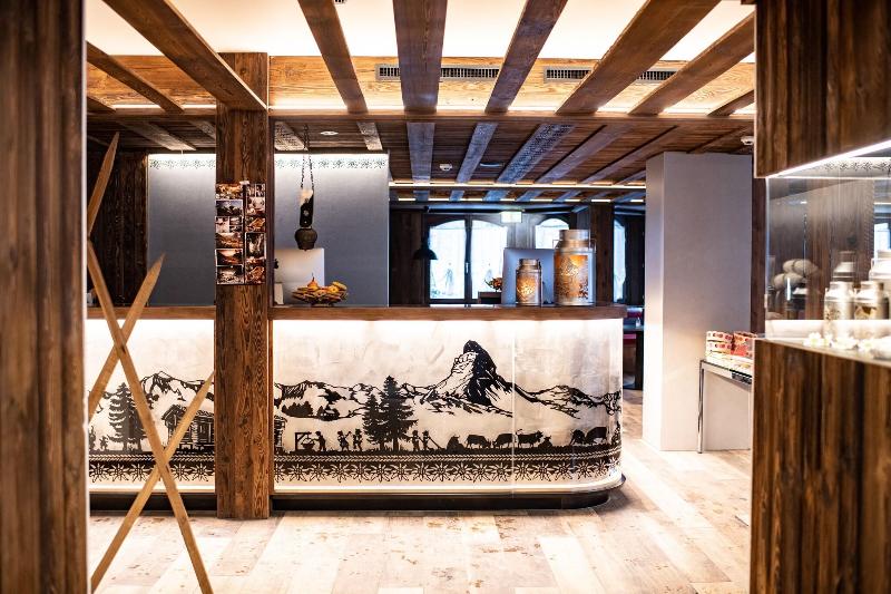 Hotel Daniela Zermatt - Lobi