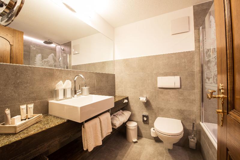 Hotel Daniela Zermatt - Oda