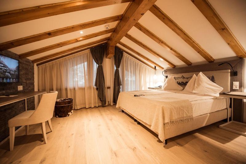 Hotel Daniela Zermatt - Oda