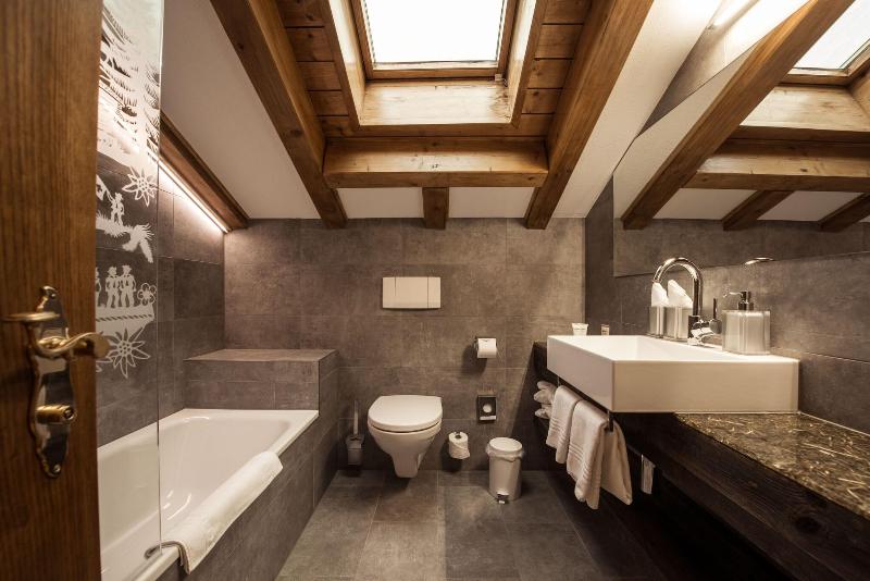 Hotel Daniela Zermatt - Oda