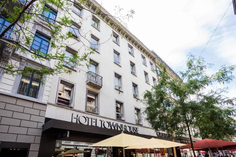Townhouse Boutique Hotel - Genel