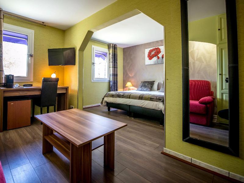 Carline Hotel - Genel