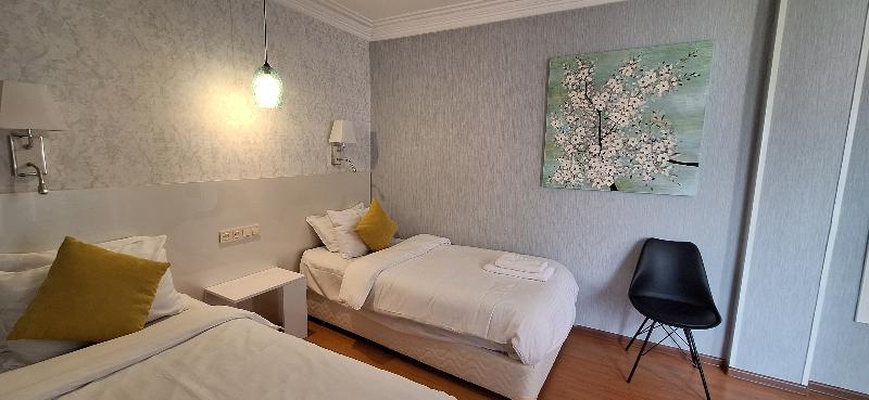 Iliani Hotel - Oda