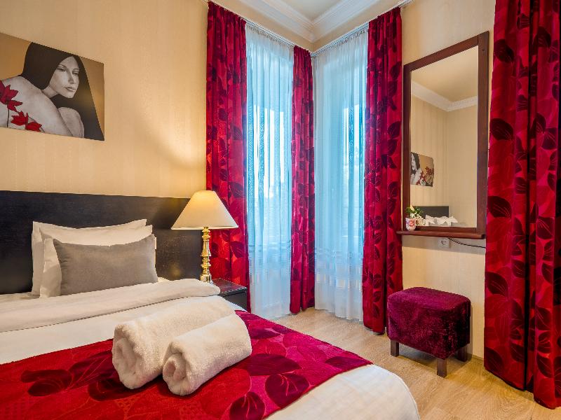 Iliani Hotel - Oda