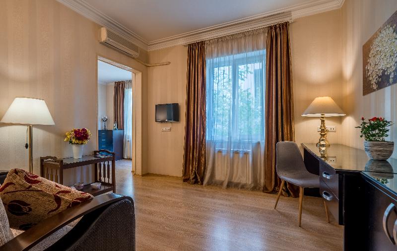 Iliani Hotel - Oda