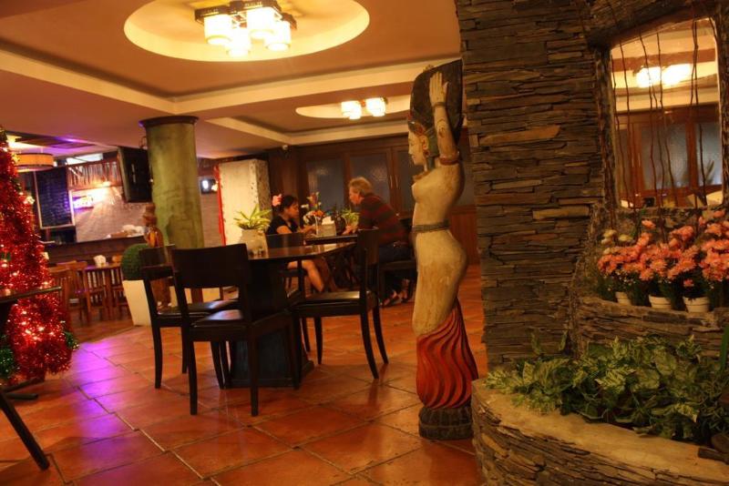 Opal House Hotel  Restaurant - Genel