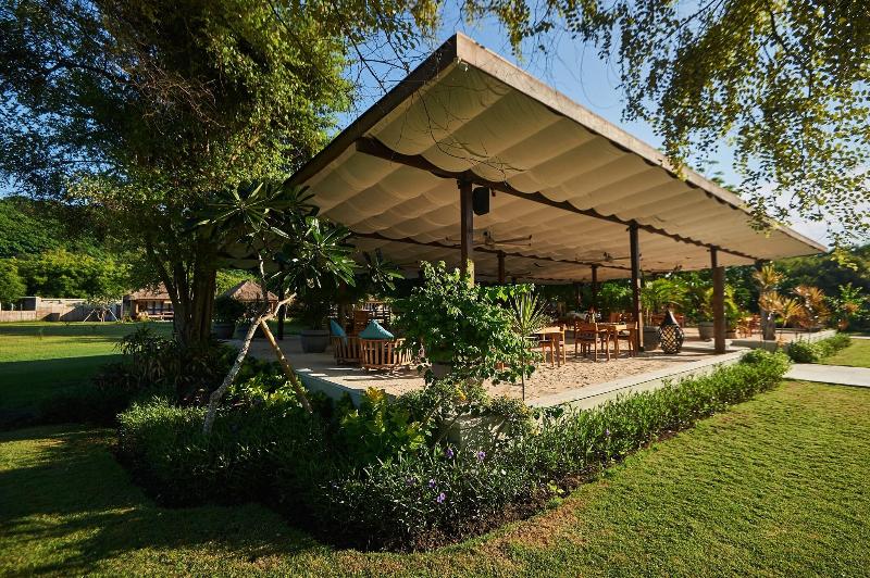 Pondok Santi Estate - Restoran