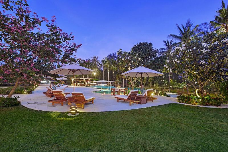 Pondok Santi Estate - Teras