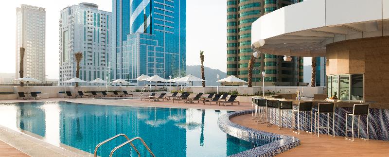 Aparthotel Adagio Fujairah - Havuz