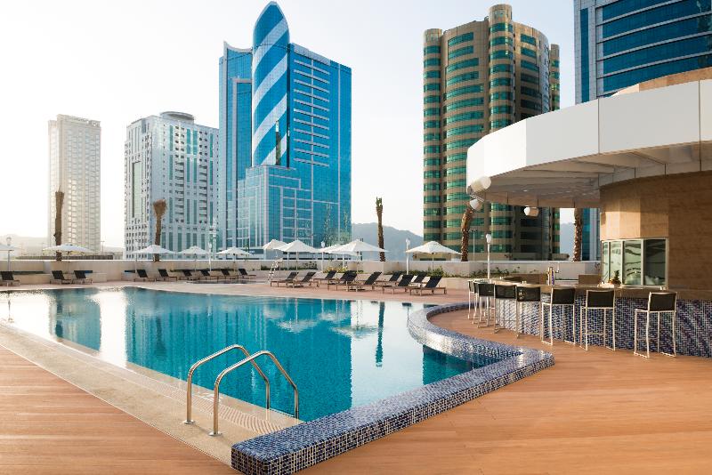 Aparthotel Adagio Fujairah - Havuz