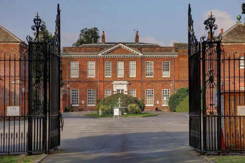 Baylis House Hotel - Genel