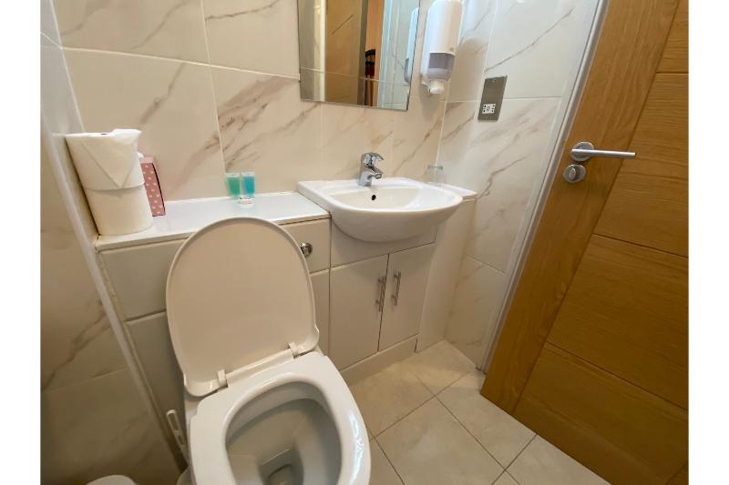 Baylis House Hotel - Oda