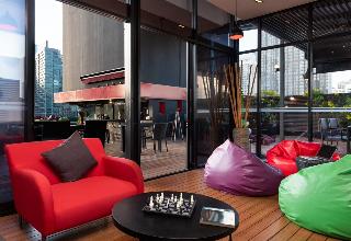 RakYim Siam - Sukhumvit 15 fotoÄŸrafÄ±