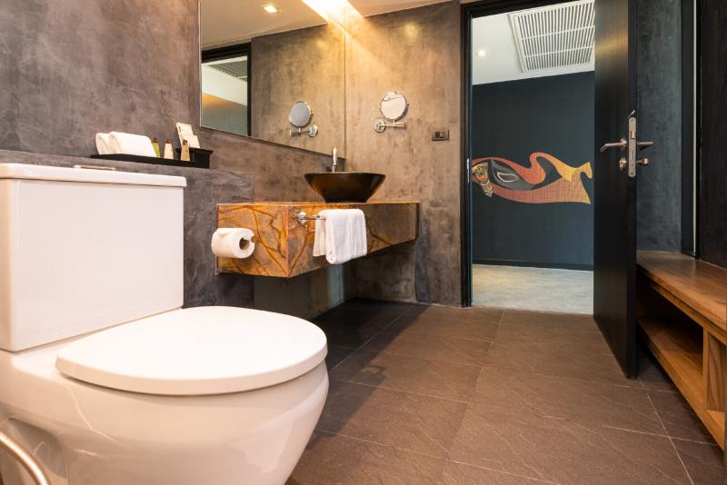 RakYim Siam - Sukhumvit 15 - Oda