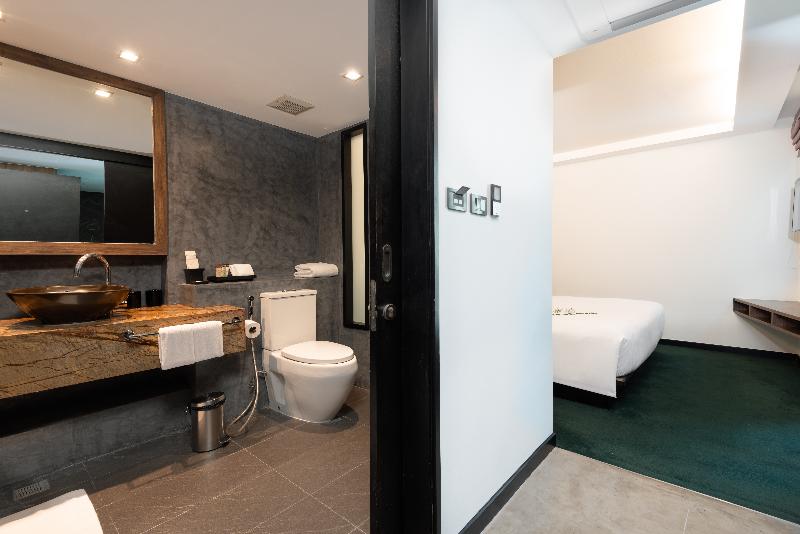 RakYim Siam - Sukhumvit 15 - Oda