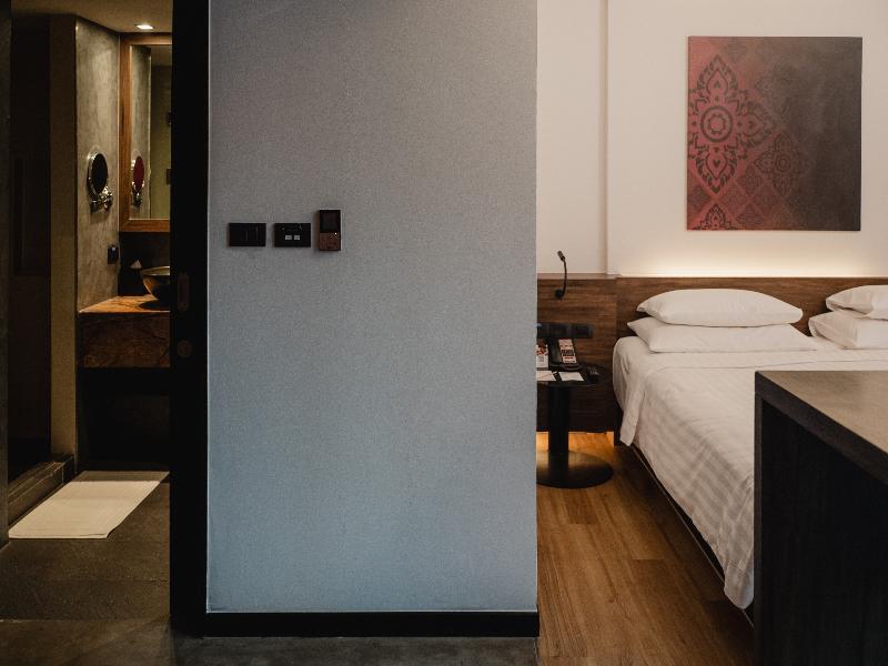 RakYim Siam - Sukhumvit 15 - Oda