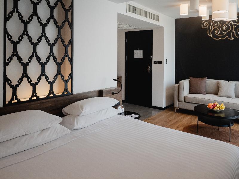 RakYim Siam - Sukhumvit 15 - Oda