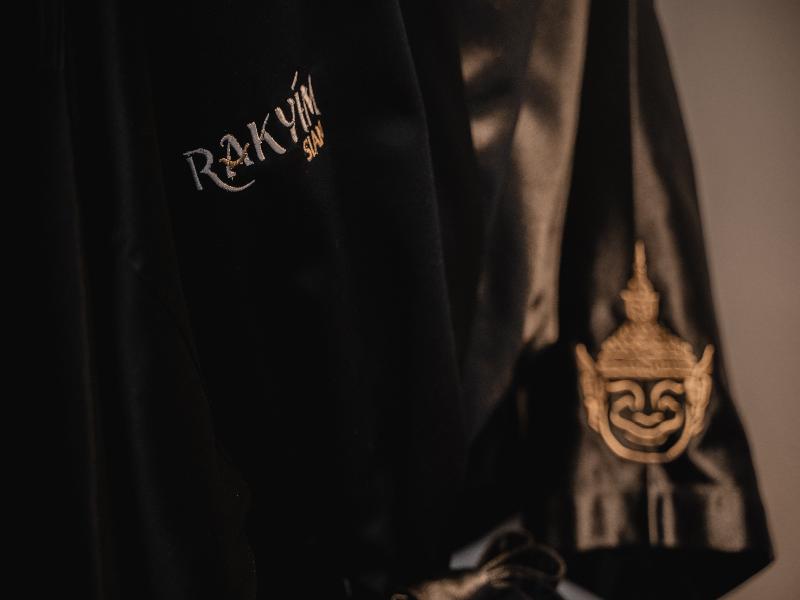 RakYim Siam - Sukhumvit 15 - Oda