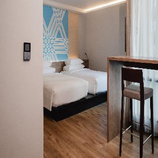 RakYim Siam - Sukhumvit 15 fotoÄŸrafÄ±