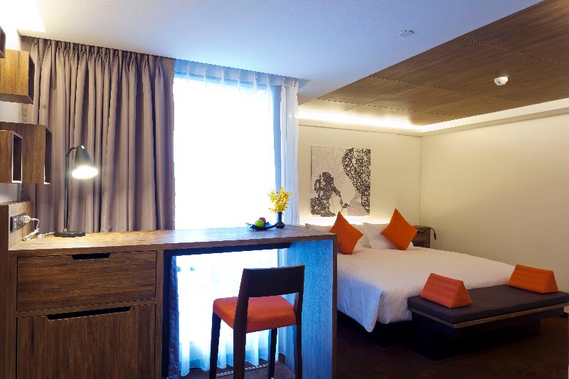 RakYim Siam - Sukhumvit 15 - Oda