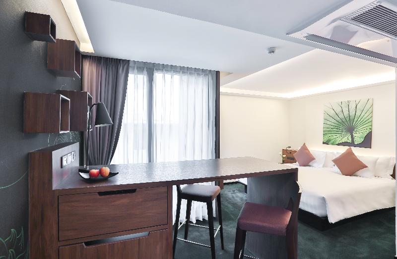 RakYim Siam - Sukhumvit 15 - Oda