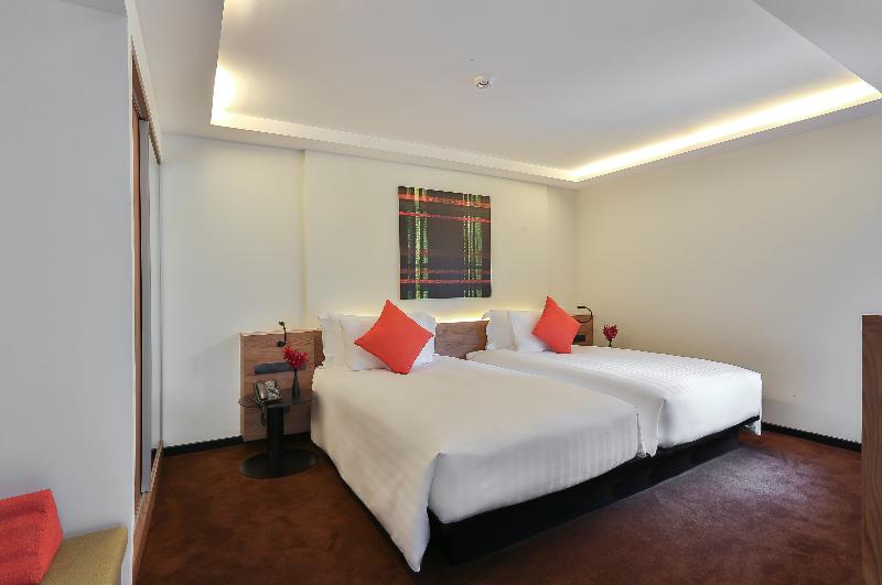 RakYim Siam - Sukhumvit 15 - Oda