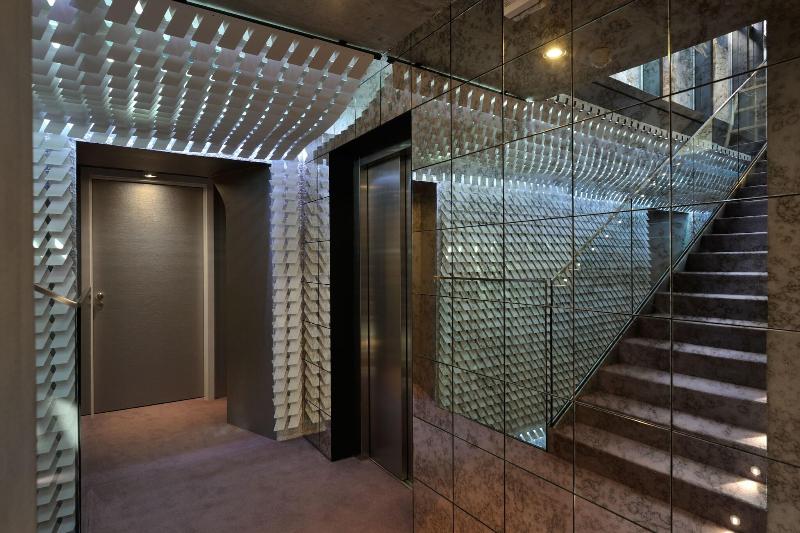 Vander Urbani Resort - Lobi