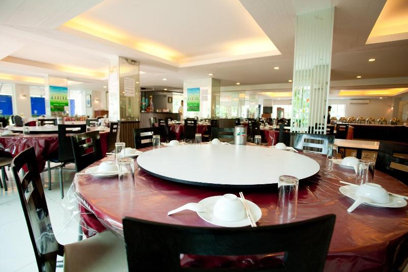 The Platinum Suite Bangkok - Restoran