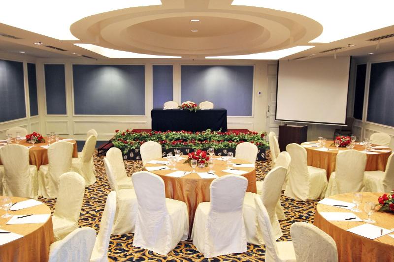 Harmoni One Convention & Service Apartment - Toplantı