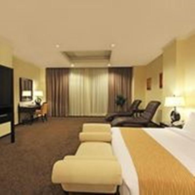 Harmoni One Convention & Service Apartment - Oda