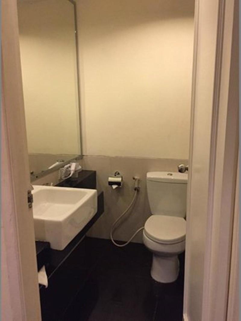 Harmoni One Convention & Service Apartment - Oda