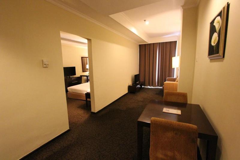 Harmoni One Convention & Service Apartment - Oda