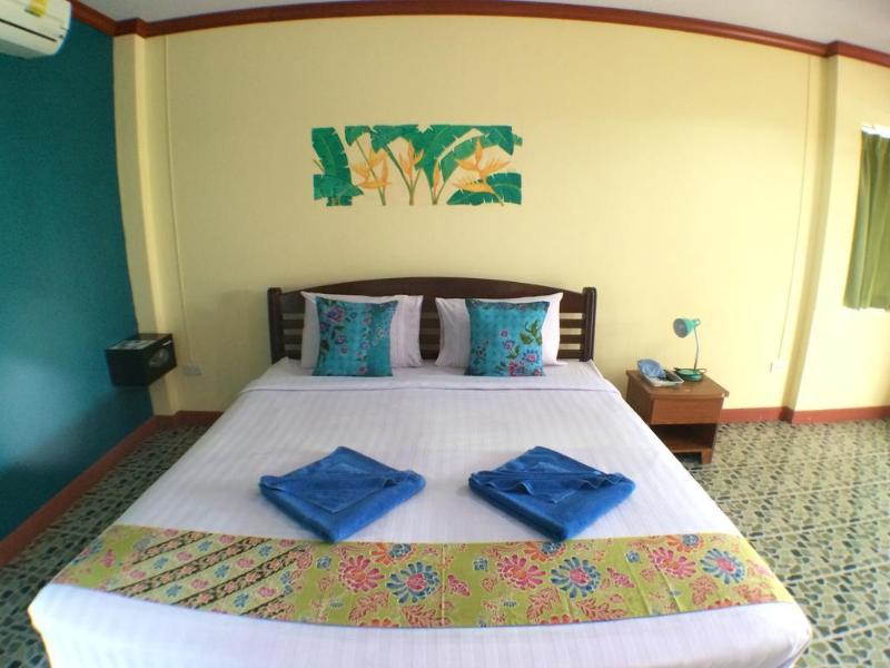 Lemon House Patong - Genel