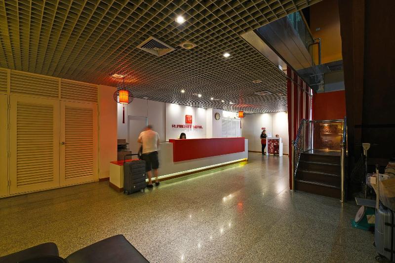 Ruamchitt Plaza Hotel - Lobi