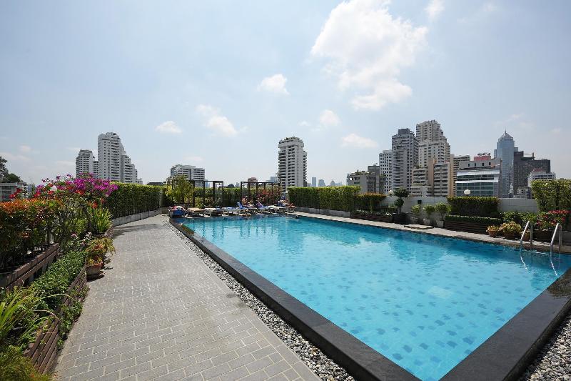 Ruamchitt Plaza Hotel - Havuz