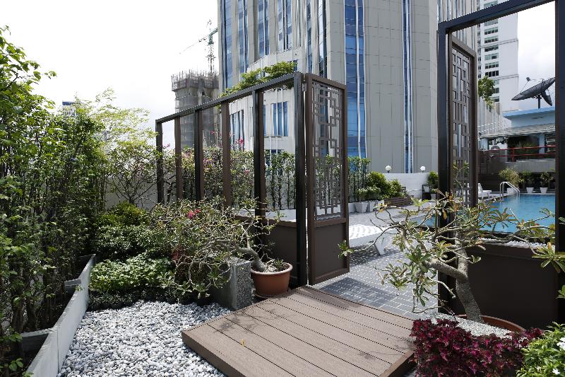 Ruamchitt Plaza Hotel - Havuz