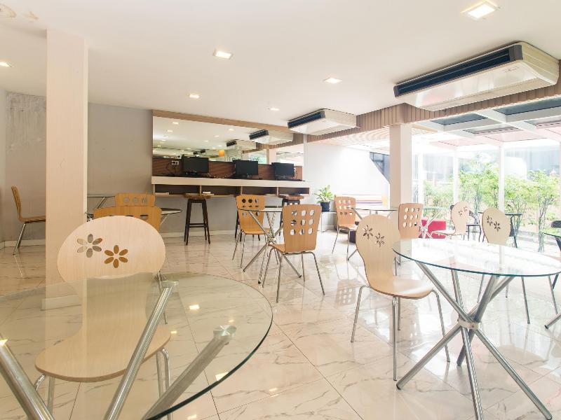 Nantra Ploenchit - Toplantı
