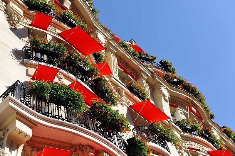 Plaza Athenee - Genel